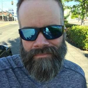 Meet your Posher, Eric